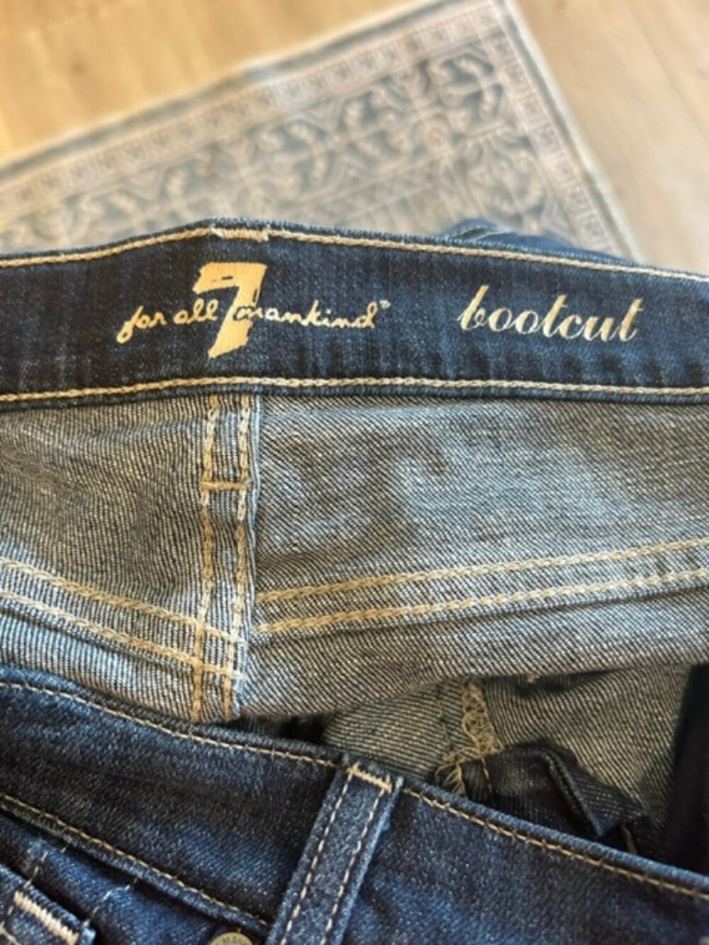 7 For All Mankind Dark Wash Bootcut Jeans size 29 - Picture 5 of 8